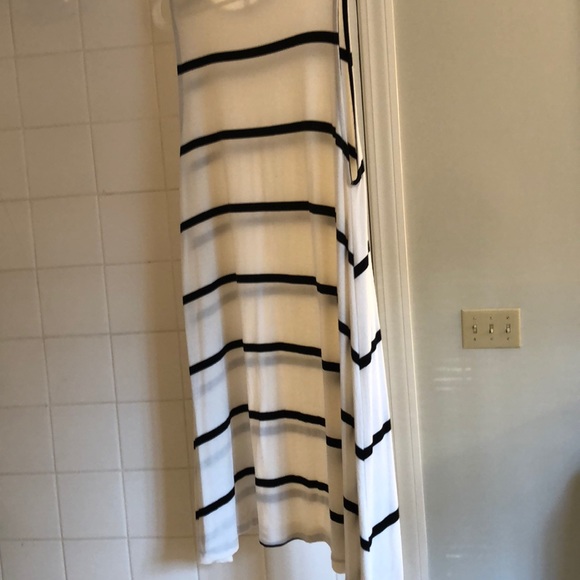 Black and White striped day dress-Med/Small - Picture 2 of 4